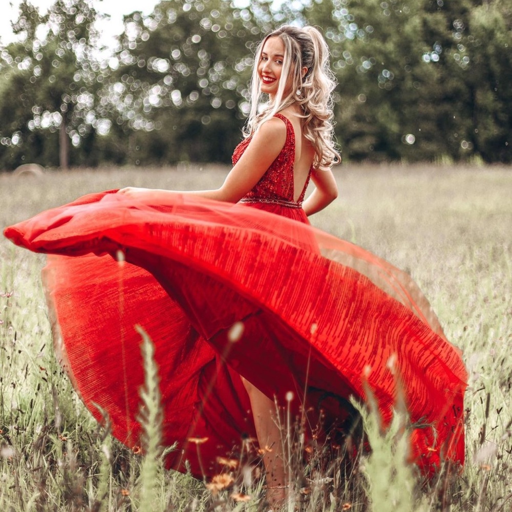 Red prom dress